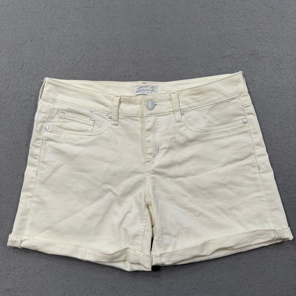 Seven7 Weekend Shorts Women's 10 White Denim Cuffed Hem Low Rise Classic Stretch